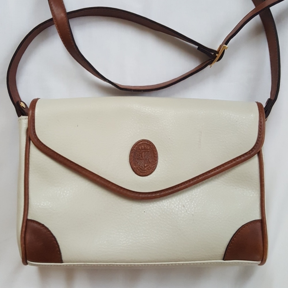 Jennifer Moore beige with Brown trim Crossbody bag
